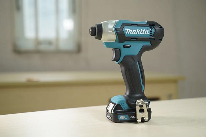 may-van-vit-dung-pin-makita-td110dzdsyedsae Máy khoan vặn vít Makita CLX224S bao gồm TD110D và DF333D cộng pin sạc Cân bàn công nghiệp may-van-vit-dung-pin-makita-td110dzdsyedsae Máy khoan vặn vít Makita CLX224S bao gồm TD110D và DF333D cộng pin sạc Cân bàn công nghiệp