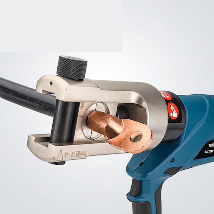 Dụng cụ bấm cos thủy lực chạy pin mã EZ-630